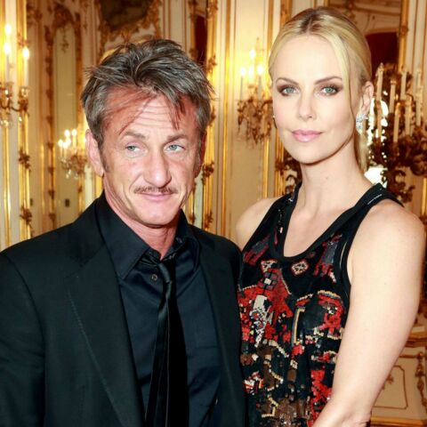 Madonna Married Sean Penn In 1985 Her Dress Was Feminine And