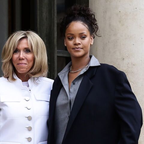 Photos En Jean Slim Et Talons Hauts Brigitte Macron Seduit Face A Rihanna Gala