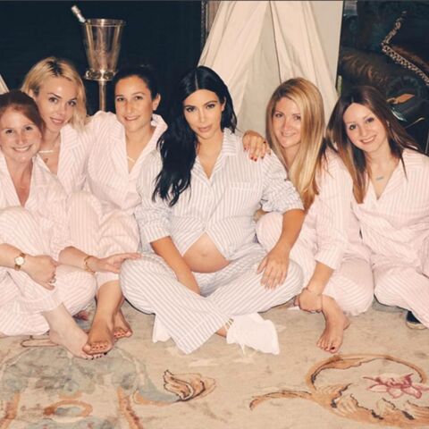 La Soiree Pyjama Des Sœurs Kardashian Gala