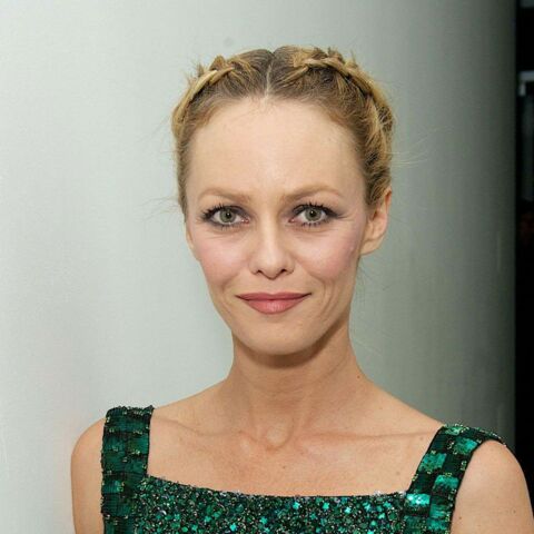 Vanessa Paradis Veille Sur La Vie Amoureuse De Sa Fille Gala