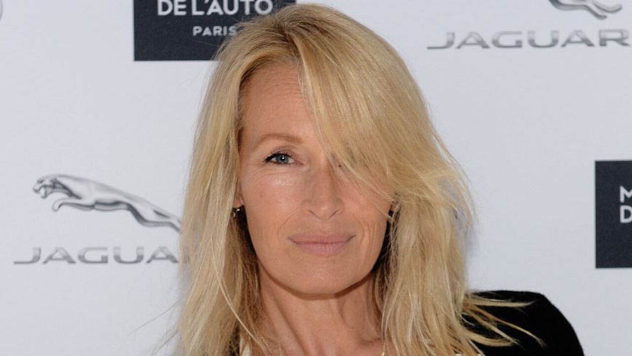 Photo Estelle Lefebure Souhaite Un Bel Anniversaire A Son Confident Gala