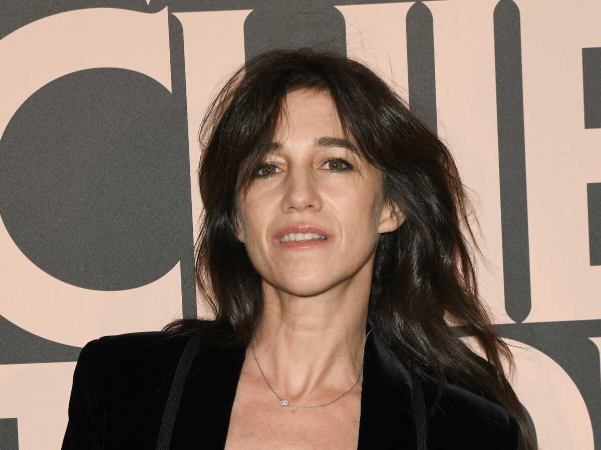 Charlotte Gainsbourg choquée : des objets personnels de son père ont été volés