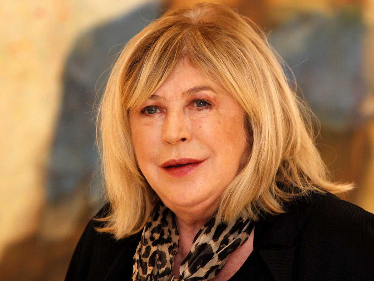 Marianne Faithfull touchée durement par le Covid-19 : J'ai failli mourir