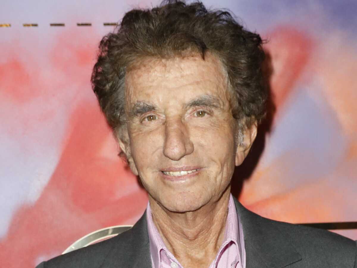 Jack Lang « dansant sur les chars de la gay pride » : cette image qui lui colle à la peau