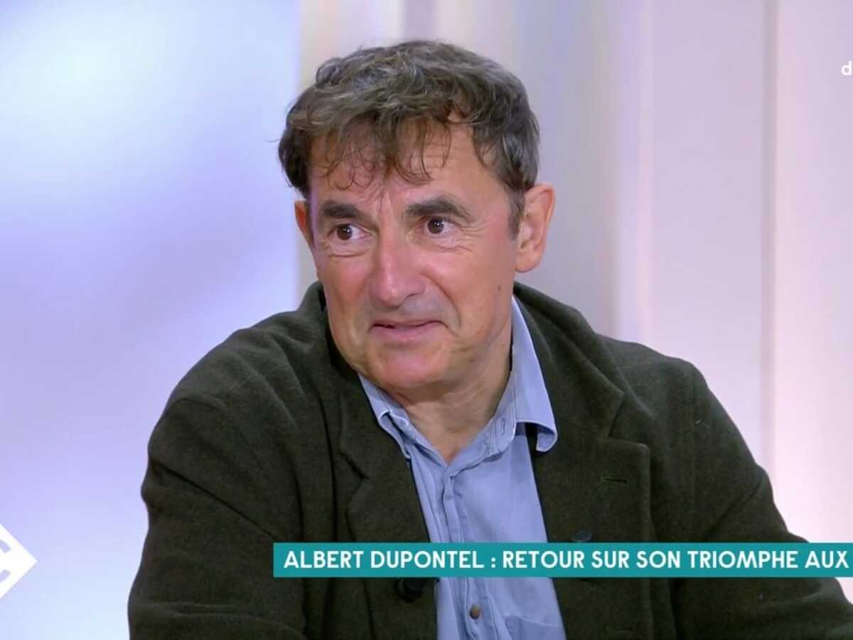 VIDÉO - « J'ai la pétoche » : Albert Dupontel craint la présidentielle 2022