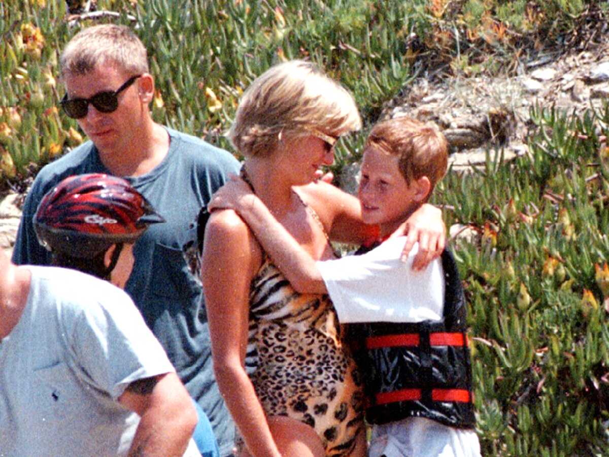 Ce qu'ils ont fait à maman : Harry évoque les tourments de Diana, l'affront de trop à Elizabeth II