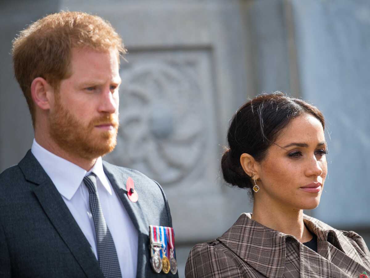 Meghan et Harry : le staff royal outré par leurs attaques honteuses demande leur disgrâce