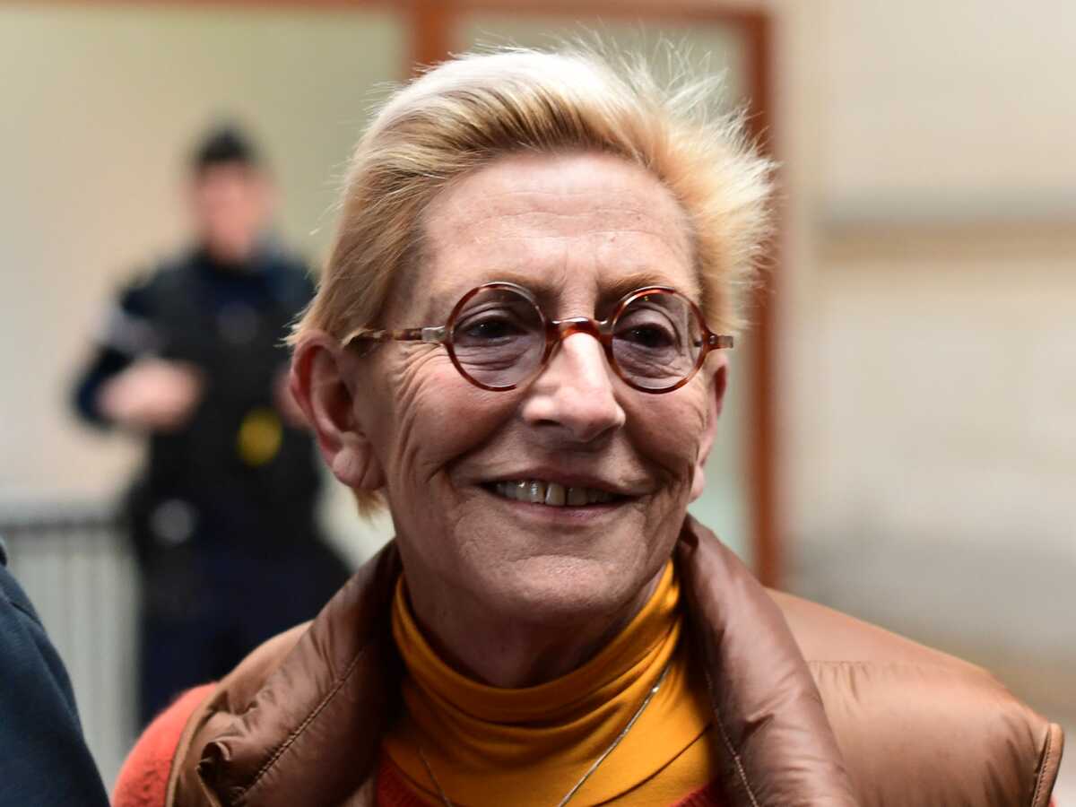 Isabelle Balkany fière de présenter son petit-fils Sandor et son « don magique »