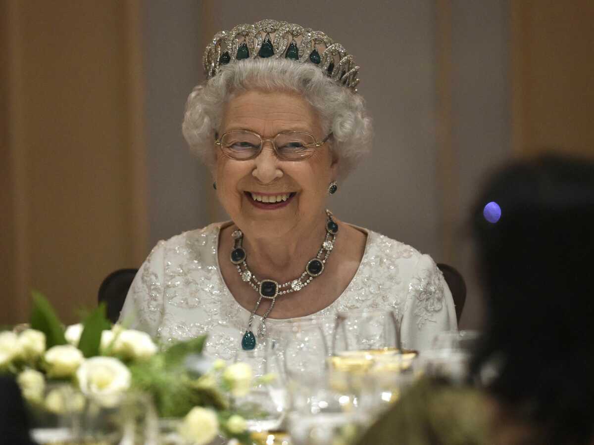 Elizabeth II et son régime alimentaire strict : pas de foie gras, pâtes ni ail !