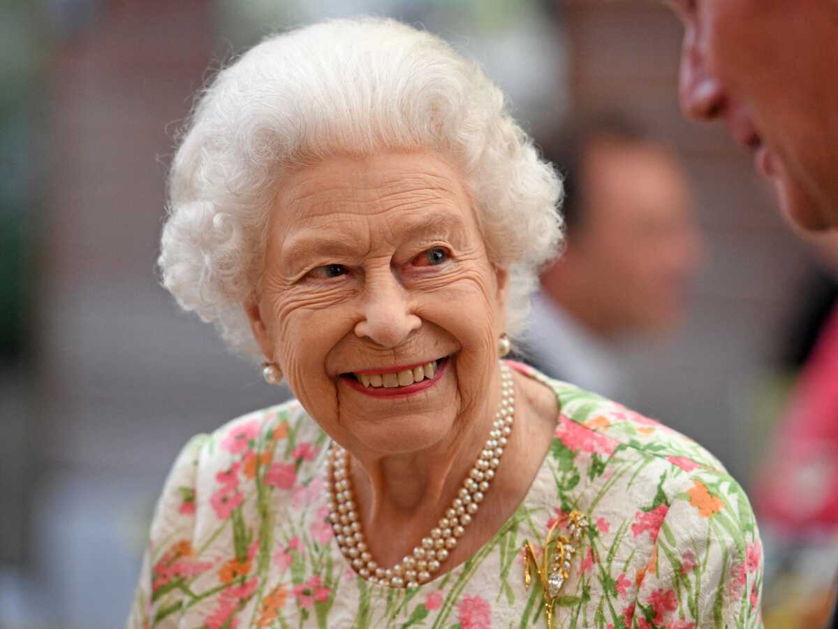 Elizabeth II taquine lors du G7 : cette question osée qui a bien fait rire 