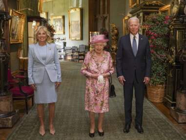 PHOTOS - Elizabeth II voit la vie en rose avec Jill et Joe Biden, pour un tea time à Windsor 