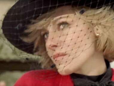 PHOTOS - Kristen Stewart bluffante de ressemblance avec la princesse Diana dans le film Spencer
