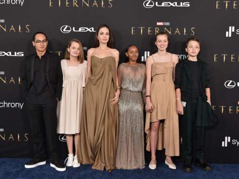 PHOTOS - Angelina Jolie avec ses enfants Maddox, Vivienne, Knox, Shiloh et Zahara Jolie-Pitt à la première du film "Eternals" 