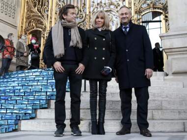 PHOTOS - Brigitte Macron et le mari de Kamala Harris, en visite au Petit Palais