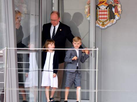 PHOTOS - Charlene de Monaco de retour auprès d’Albert et ses enfants pour sa première apparition publique