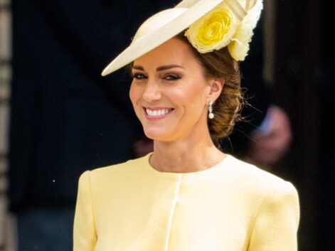 PHOTOS - Kate Middleton, Anne Hathaway, Eva Longoria, les stars adoptent le jaune, couleur star de l'été