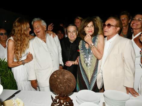 PHOTOS - Massimo Gargia a 82 ans : revivez son anniversaire avec les stars à Saint-Tropez 