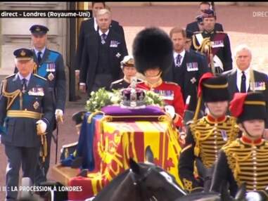 PHOTOS - Hommage à Elizabeth II : William, Harry et Charles III unis dans la douleur