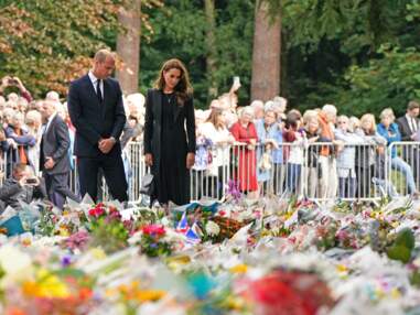 PHOTOS - William et Kate Middleton dignes malgré le deuil : nouvel hommage à Elizabeth II