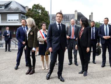 PHOTOS - Brigitte Macron adopte un look chic pour les journées du patrimoine 2022
