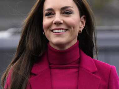 PHOTOS - Kate Middleton, radieuse en monochrome fuchsia, la couleur Pantone 2023
