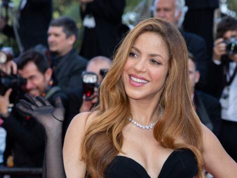 PHOTOS - Shakira : retour sur son évolution capillaire 