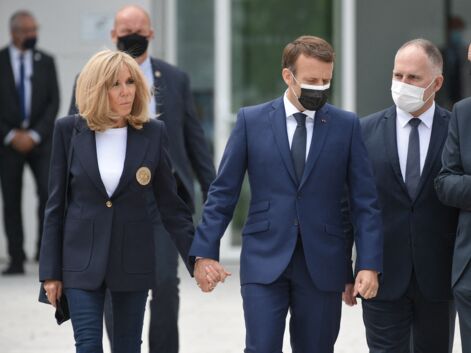 Brigitte et Emmanuel Macron main dans main pour aller voter aux élections régionales et départementales. 