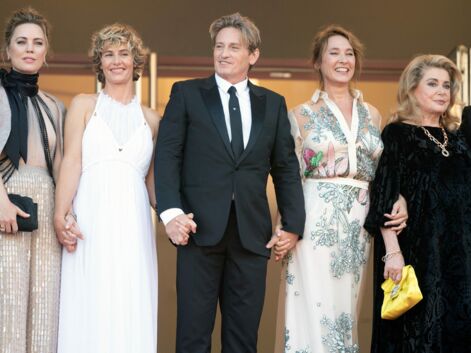 PHOTOS - Cannes 2021 : Catherine Deneuve, Vanessa Paradis, Isabelle Adjani... Les stars foulent le tapis rouge 