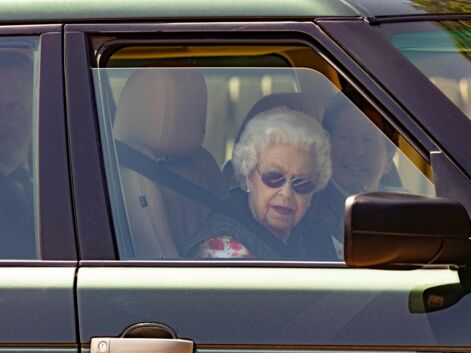 Elizabeth II près des écuries de Sandringham, cette visite inattendue