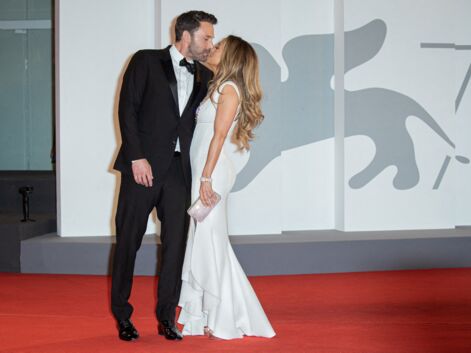 PHOTOS - Jennifer Lopez et Ben Affleck très amoureux à la Mostra de Venise 