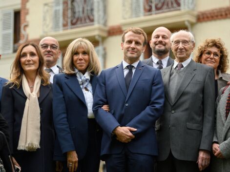 PHOTOS - Emmanuel et Brigitte Macron très complices lors d'une sortie culturelle