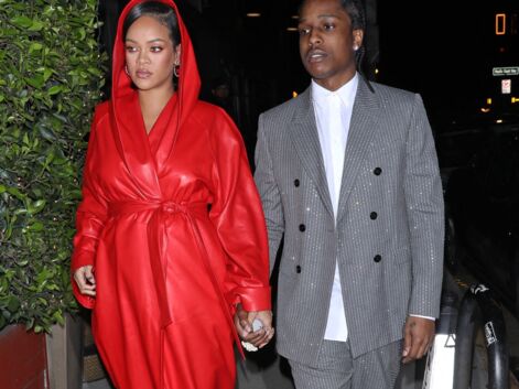 PHOTOS - Rihanna enceinte et flamboyante en robe rouge aux côtés de son compagnon ASAP Rocky