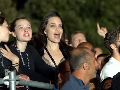 PHOTOS - Angelina Jolie et sa fille Shiloh survoltées : elles s’éclatent au concert de Måneskin !