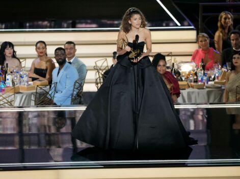 PHOTOS - Emmy Awards 2022 : 
 Zendaya, Amanda Seyfried, toutes les plus belles tenues des stars à Los Angeles