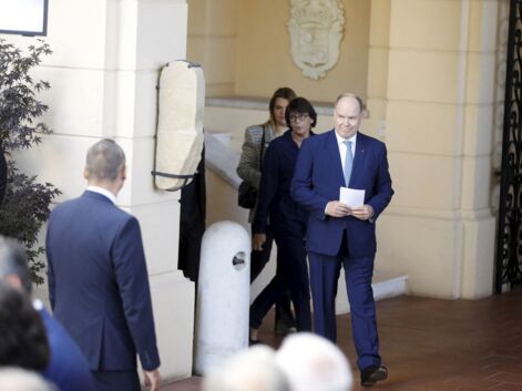 PHOTOS - Albert, Charlene, Stéphanie et Caroline : la famille princière de Monaco réunie pour un événement en l'honneur du prince Rainier III de Monaco