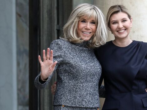 PHOTOS - Brigitte Macron : ses mèches blondes lui font gagner 10 ans 