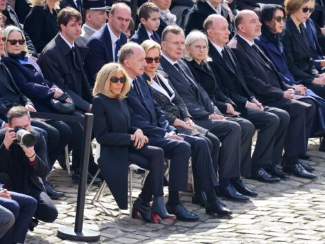 PHOTOS - Hommage à Philippe de Gaulle : les adieux de ses enfants, devant les Macron et Albert de Monaco