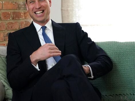 PHOTOS - Le prince William tout sourire pour d'importantes visites officielles