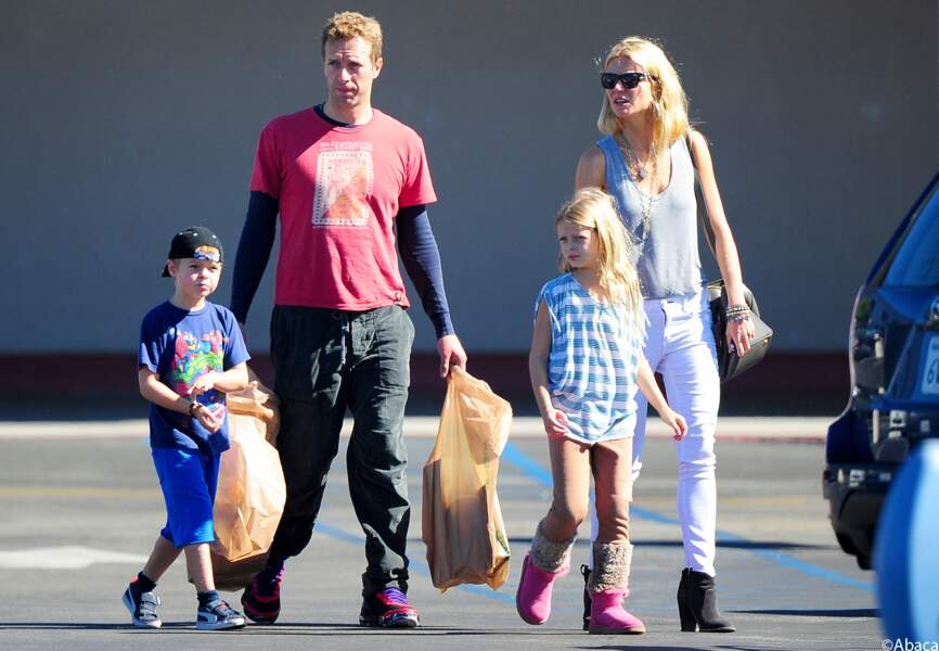 Sortie en famille pour Gwyneth Paltrow, Chris Martin et leurs deux enfants Apple, bientôt 10 ans et Moses, 8 ans
