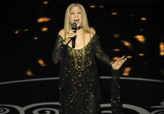 Et les surprises ne s'arretent pas là : la production a aussi fait appel aux cordes vocales de Barbra Streisand
