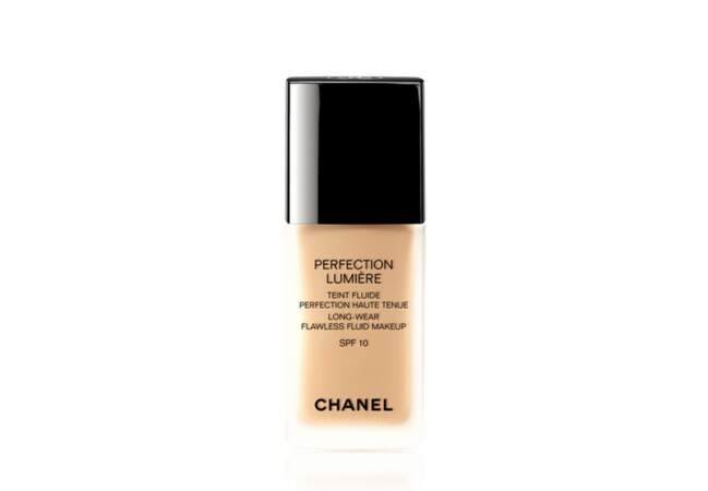 Chanel -Teint Perfection Lumière Velvet 20 Beige – 44,50€