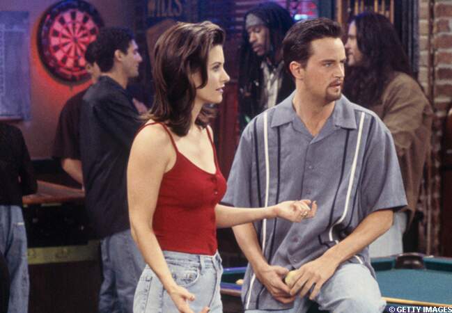 Toute leur vie, Monica et Chandler ont regardé dans la même direction