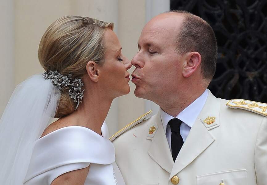 2 juillet 2011 Albert de Monaco épouse Charlène religieusement