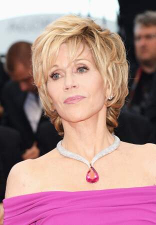 Jane Fonda ultrachic avec sa parure Chopard