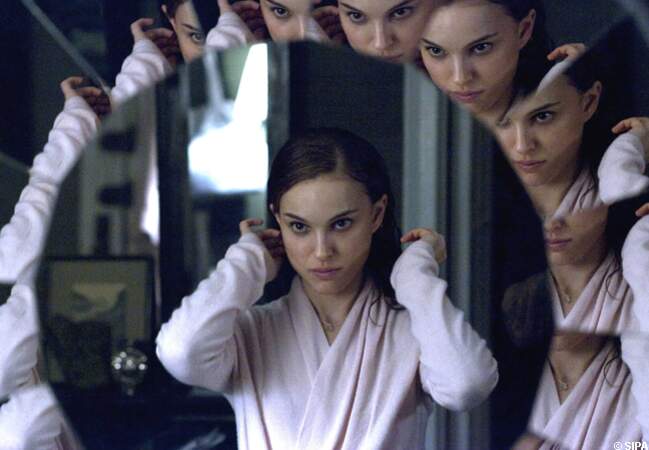 Dans Black Swan, Natalie Portman intrigue