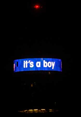 "it's a boy" sur la BT Tower