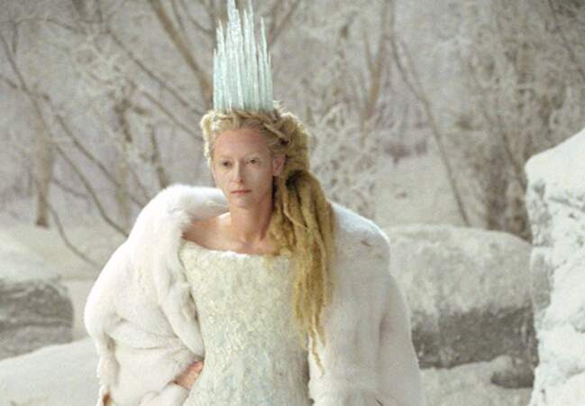 Tilda Swinton glaciale dans Le Monde de Narnia. (2005)