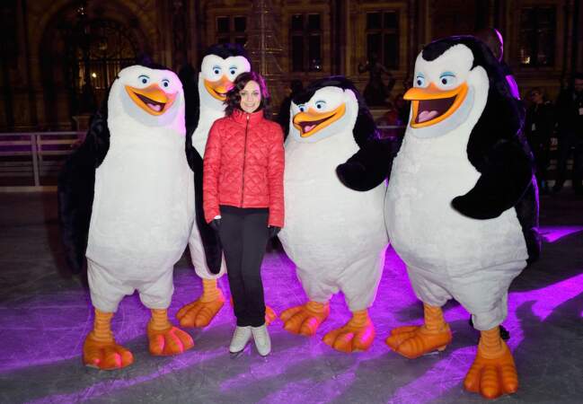 Les pingoins de Madagascar ont accompagné la patineuse mardi soir