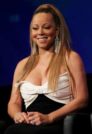 Tant pis pour Mariah Carey, bonne joueuse, qui garde le sourire 