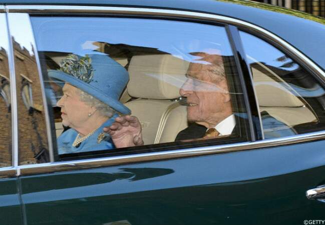 La reine Elizabeth II est arrivée à la dernière minute